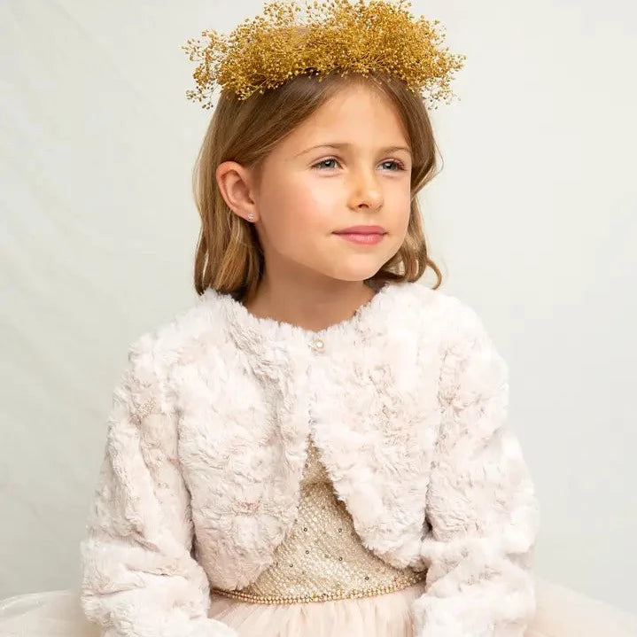 girl wearing the cuddle bolero in champagne