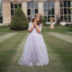 young girl at wedding venue