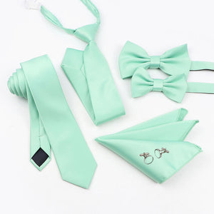 Mint tie and accessories set