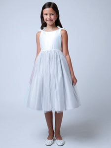 Pretty  dress worn by model