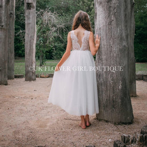 Picture of girl stood at tree